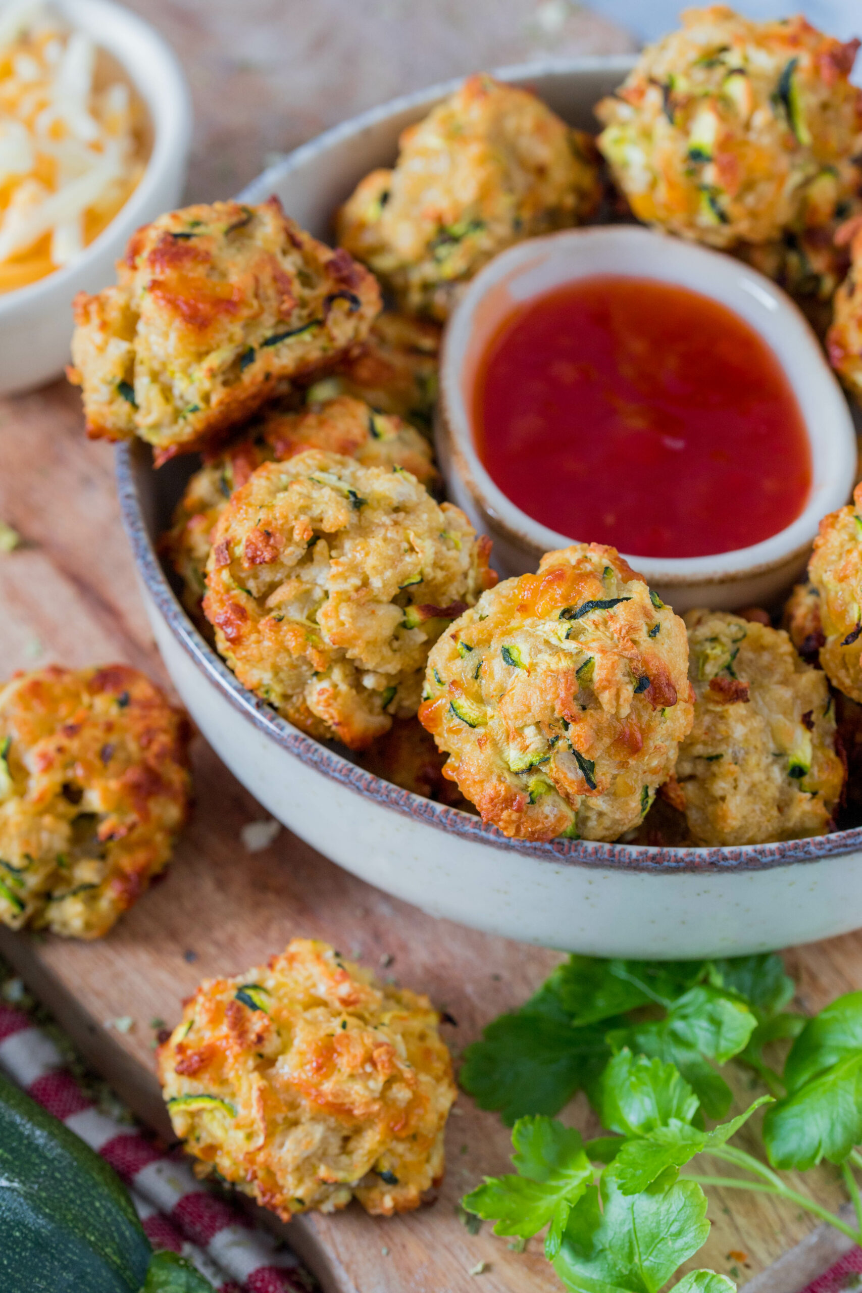 Zucchini-Käse Bällchen - schnell &amp; einfach ⋆