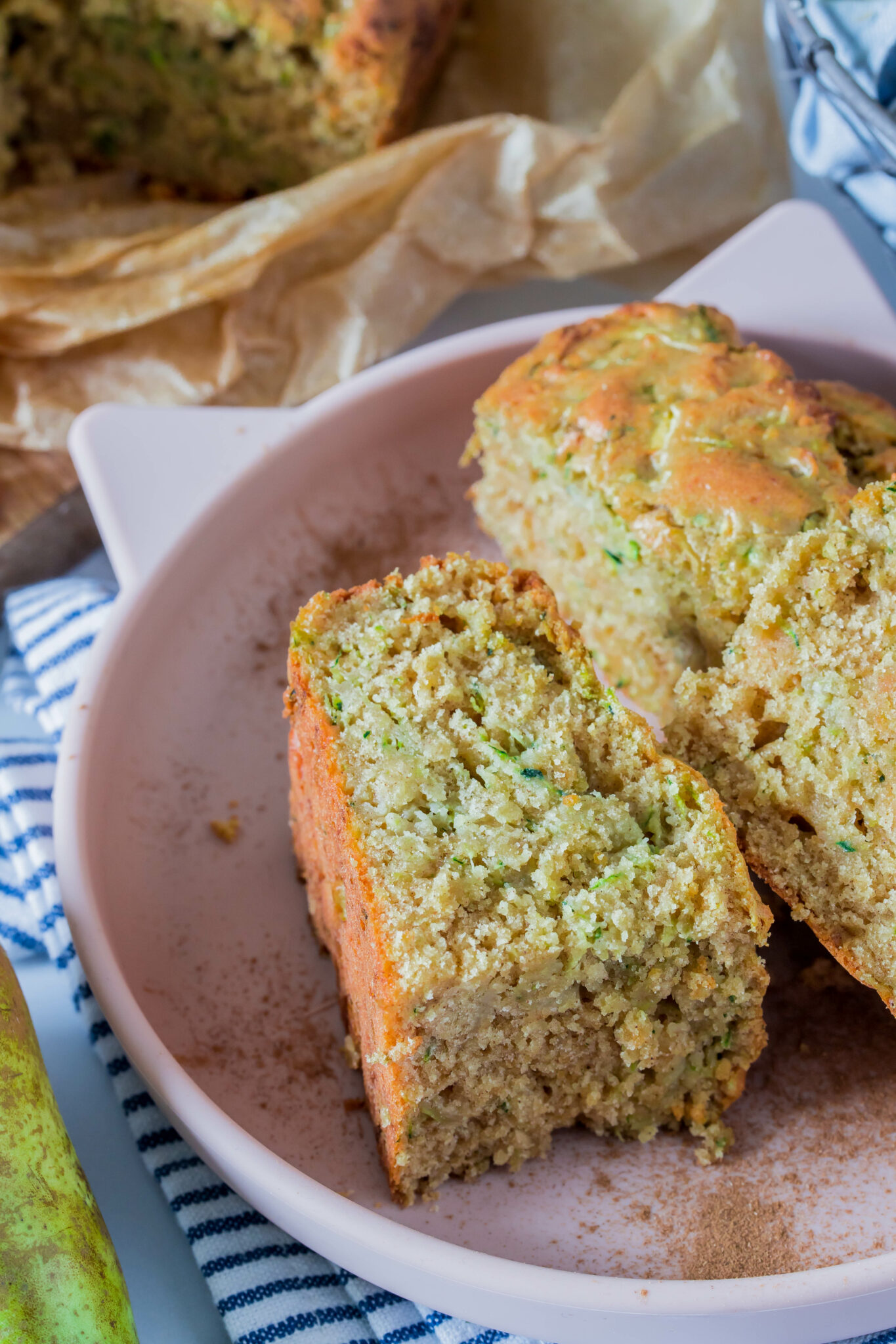 Zucchinikuchen mit Birne - super saftig und lecker ⋆